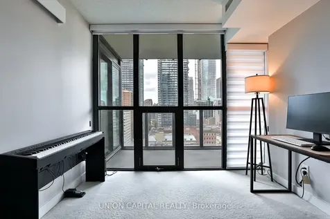 110 Charles Street E Toronto ON M4Y 1T5