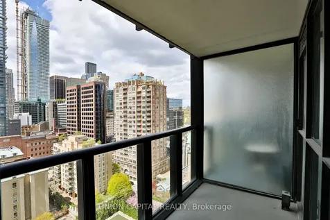 110 Charles Street E Toronto ON M4Y 1T5