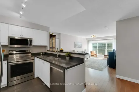 23 Lorraine Drive Toronto ON M2N 6Z6