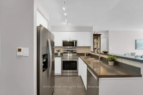 23 Lorraine Drive Toronto ON M2N 6Z6