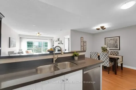 23 Lorraine Drive Toronto ON M2N 6Z6