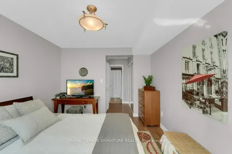 23 Lorraine Drive Toronto ON M2N 6Z6