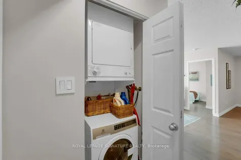 23 Lorraine Drive Toronto ON M2N 6Z6