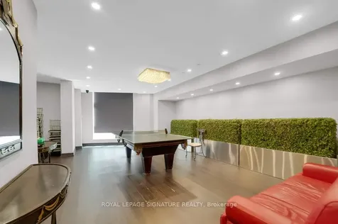 23 Lorraine Drive Toronto ON M2N 6Z6