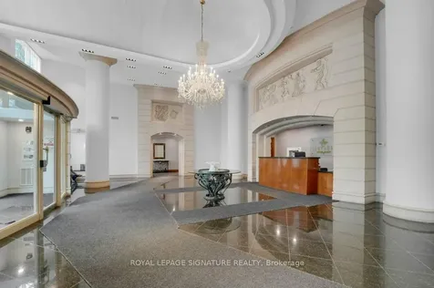 23 Lorraine Drive Toronto ON M2N 6Z6