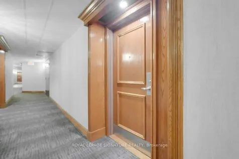 23 Lorraine Drive Toronto ON M2N 6Z6