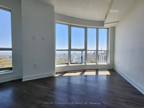585 Bloor Street E Toronto ON M4W 0B3
