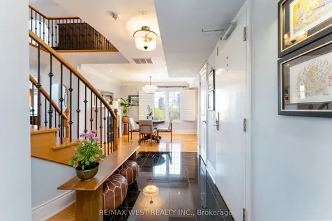1111 Avenue Road Toronto ON M5N 3B2