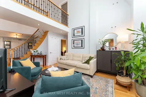 1111 Avenue Road Toronto ON M5N 3B2