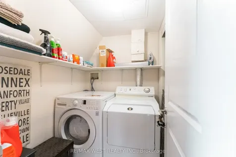 1111 Avenue Road Toronto ON M5N 3B2