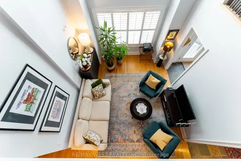1111 Avenue Road Toronto ON M5N 3B2