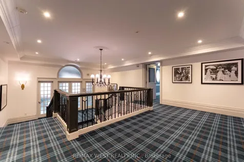 1111 Avenue Road Toronto ON M5N 3B2