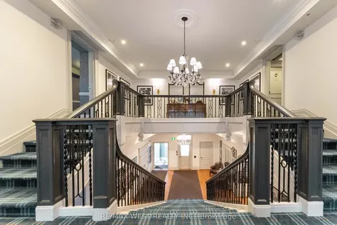1111 Avenue Road Toronto ON M5N 3B2
