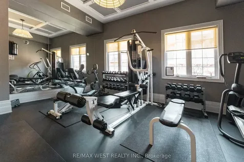 1111 Avenue Road Toronto ON M5N 3B2