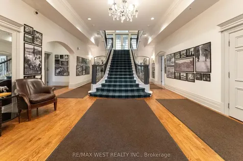 1111 Avenue Road Toronto ON M5N 3B2