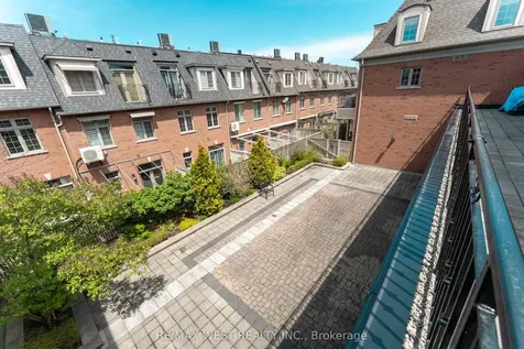1111 Avenue Road Toronto ON M5N 3B2