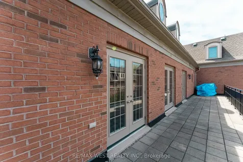 1111 Avenue Road Toronto ON M5N 3B2