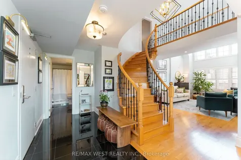1111 Avenue Road Toronto ON M5N 3B2