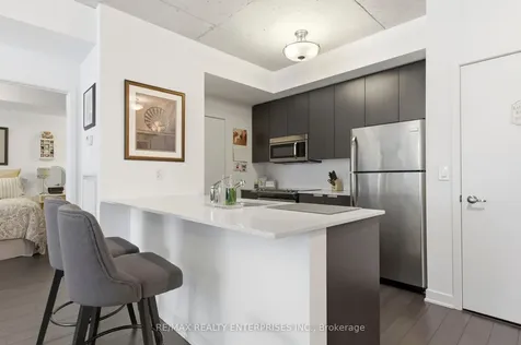 400 Wellington Street W Toronto ON M5V 0B5