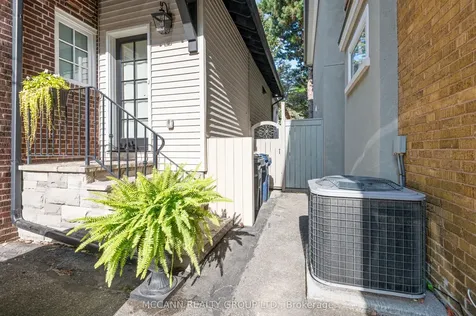 45 Lascelles Boulevard Toronto ON M5P 2C9