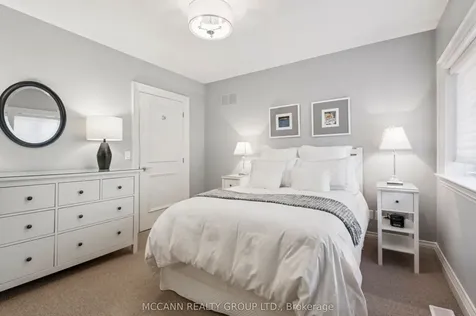 45 Lascelles Boulevard Toronto ON M5P 2C9