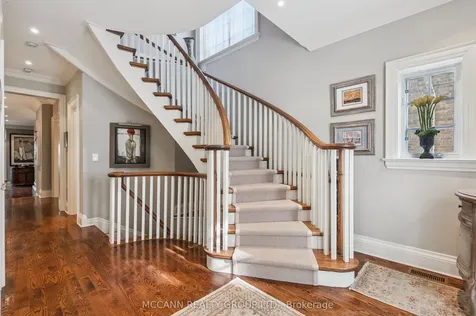 45 Lascelles Boulevard Toronto ON M5P 2C9