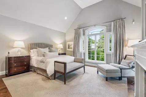 45 Lascelles Boulevard Toronto ON M5P 2C9