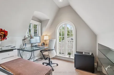 45 Lascelles Boulevard Toronto ON M5P 2C9