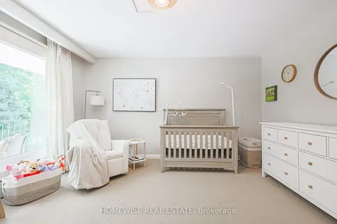 21 Bayhampton Court Toronto ON M3H 5L5