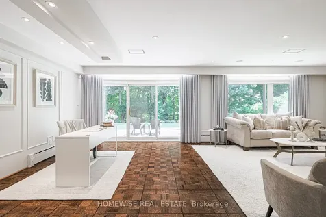 21 Bayhampton Court Toronto ON M3H 5L5