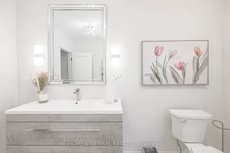 21 Bayhampton Court Toronto ON M3H 5L5