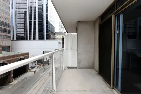 105 Victoria Street Toronto ON M5C 3B4