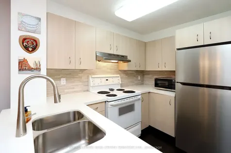 105 Victoria Street Toronto ON M5C 3B4