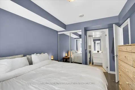 525 Adelaide Street W Toronto ON M5V 0N7