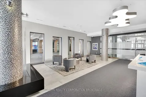 525 Adelaide Street W Toronto ON M5V 0N7
