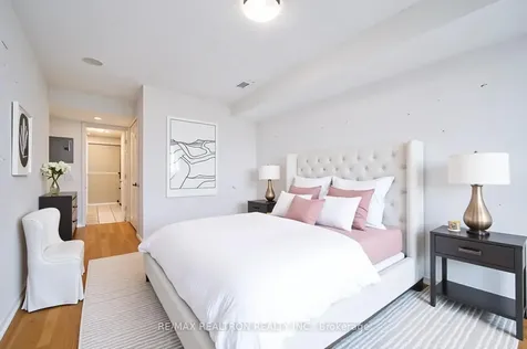 503 Beecroft Road Toronto ON M2N 0A2