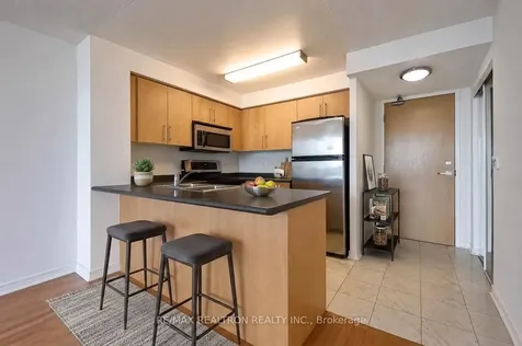 503 Beecroft Road Toronto ON M2N 0A2