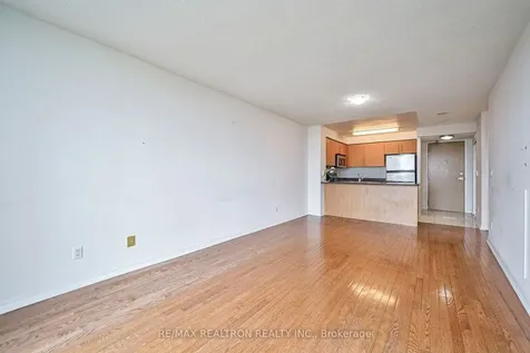 503 Beecroft Road Toronto ON M2N 0A2