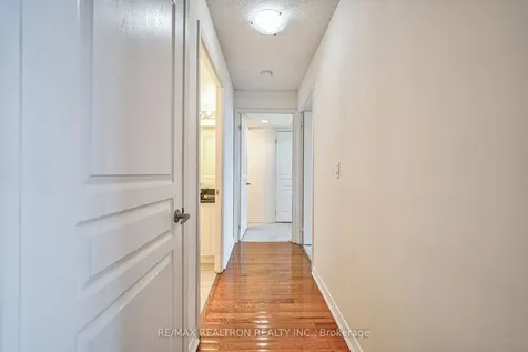 503 Beecroft Road Toronto ON M2N 0A2
