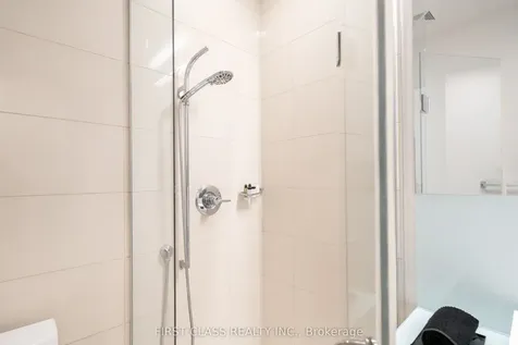 20 John Street Toronto ON M5V 0G5