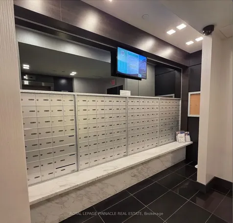 399 Spring Garden Avenue Toronto ON M2N 3H6