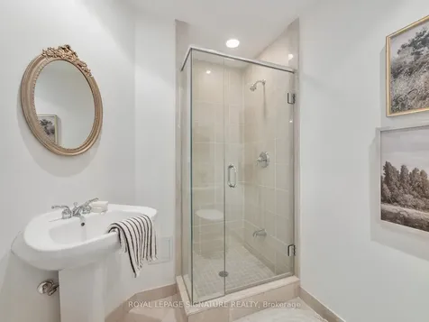 100 Hayden Street Toronto ON M4Y 3C7