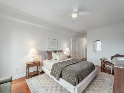 100 Hayden Street Toronto ON M4Y 3C7