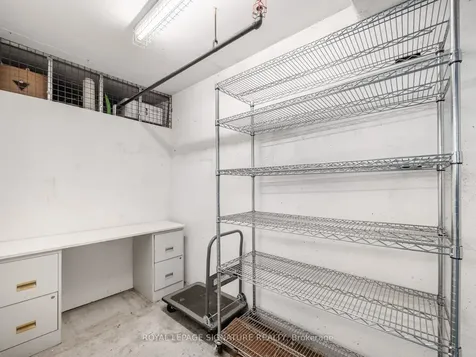 100 Hayden Street Toronto ON M4Y 3C7
