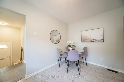 27 Elise Terrace Toronto ON M2R 2W9