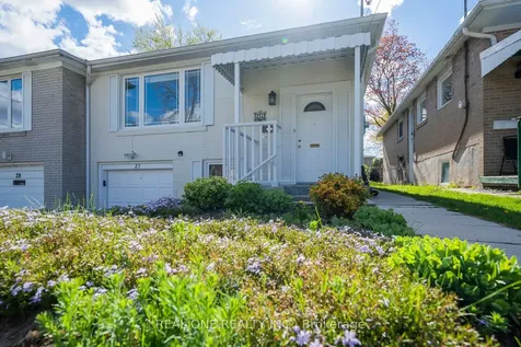 27 Elise Terrace Toronto ON M2R 2W9