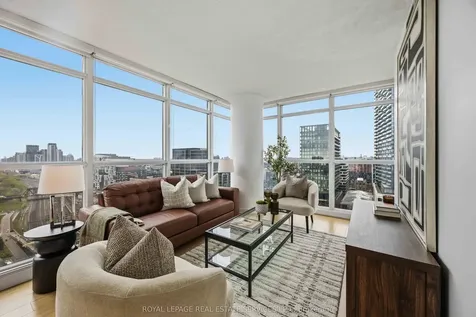 25 Capreol Court Toronto ON M5V 3Z7
