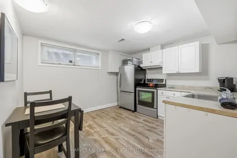 29 Warlock Crescent Toronto ON M2K 2H8