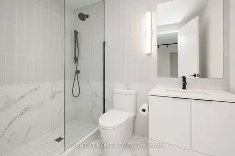 327 King Street Toronto ON M5V 0W7