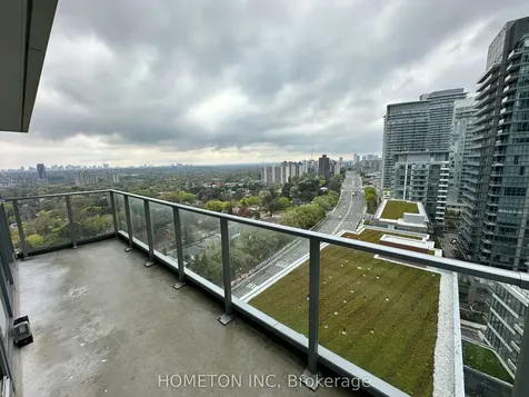 36 Forest Manor Road Toronto ON M2J 1M5